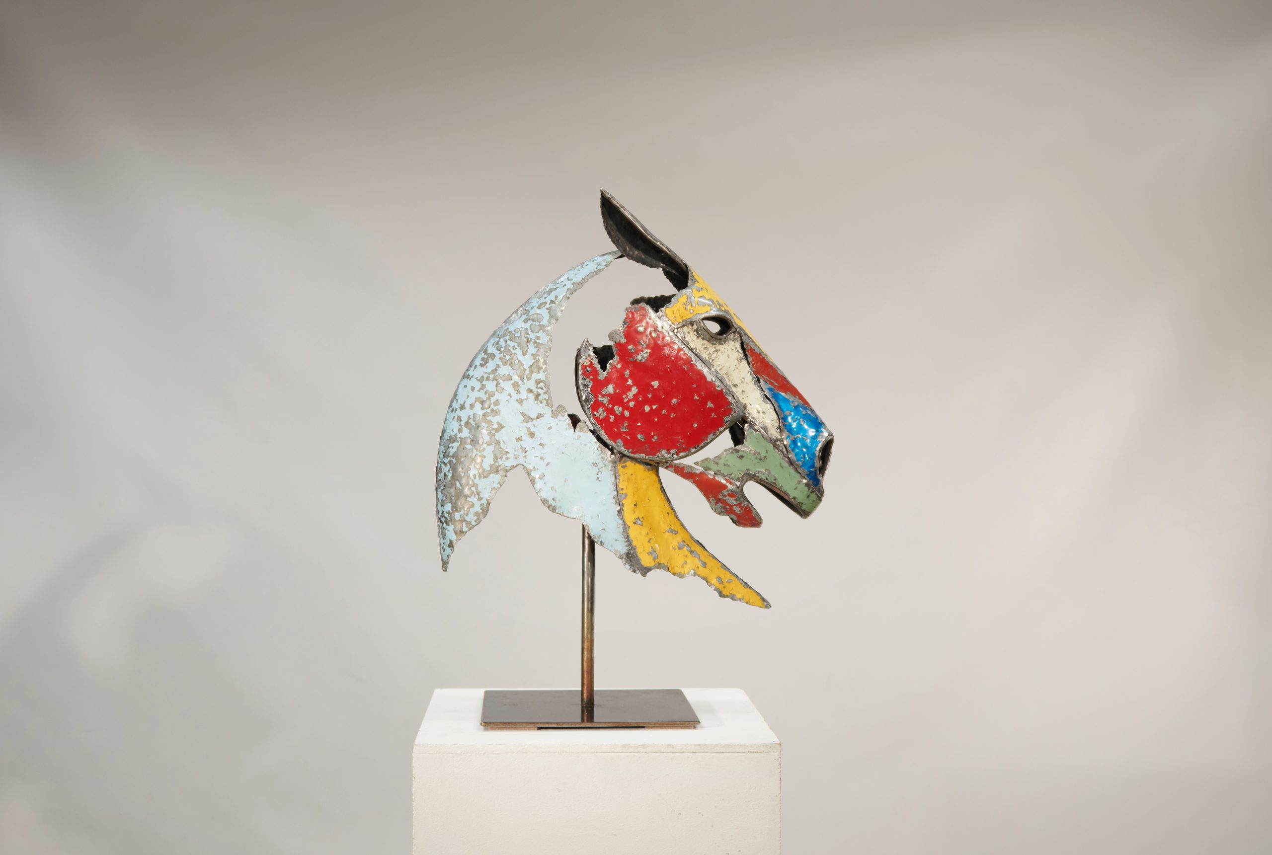 Flaring Horse by Ollie Holman  –   £7,500